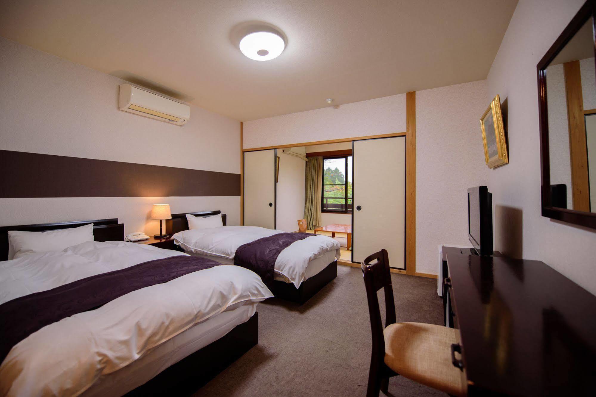 료칸 여명 旅館 黎明 Ryokan Reimei Yufuin Luaran gambar